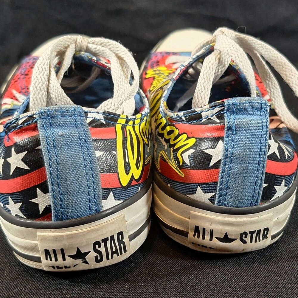 Converse Chuck Taylor All Star Classic Wonder Woman Shoes Size Men's 7 Women's 9 - Picture 5 of 8